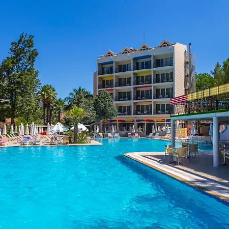 Ξενοδοχείο Kervansaray 4*