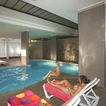 Ξενοδοχείο Kervansaray 4*