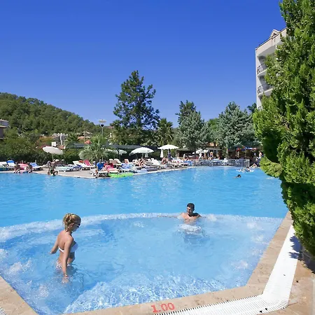 Ξενοδοχείο Kervansaray Μαρμαρίς