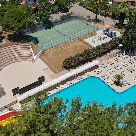 Ξενοδοχείο Kervansaray 4*