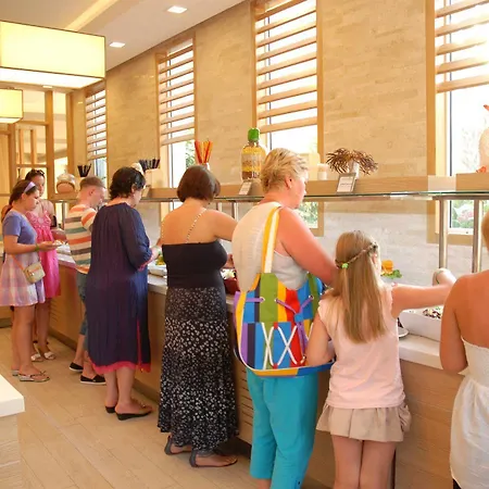 Kervansaray 4* Μαρμαρίς